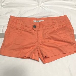 Women’s 29” BKE Coral shorts